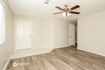 3246 W MELINDA LN 3 Beds House for Rent - Photo Gallery 4