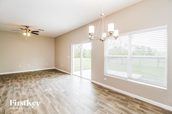 3001 E SLATER DRIVE 4 Beds House for Rent - Photo Gallery 4