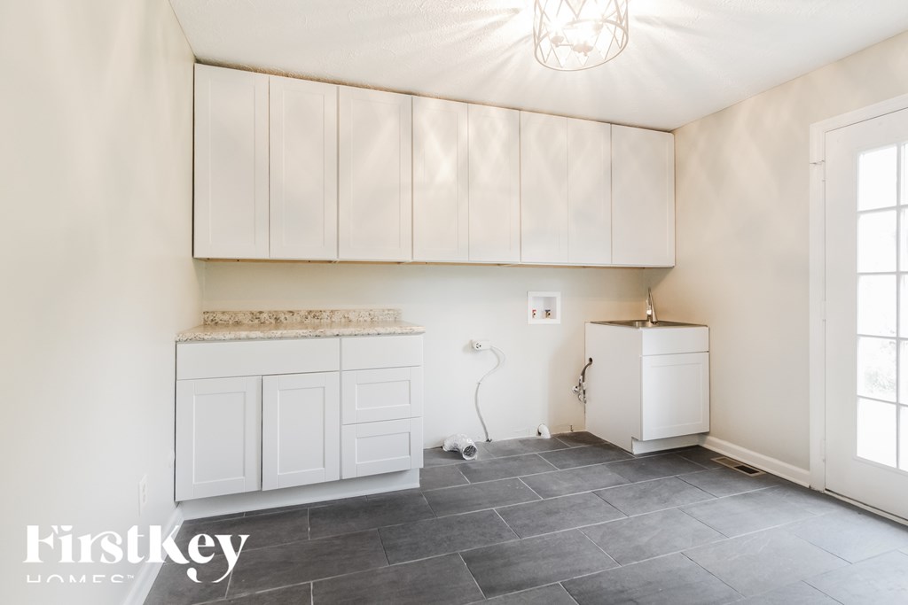 596 Waterview Boulevard 5 Beds House for Rent - Photo Gallery 6