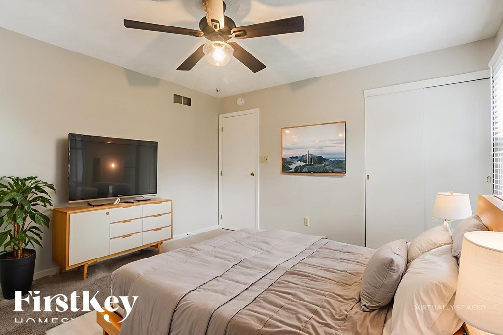 596 Waterview Boulevard 5 Beds House for Rent - Photo Gallery 10