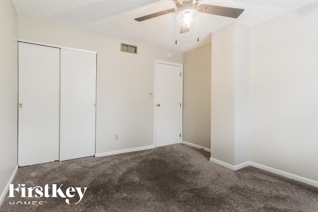 596 Waterview Boulevard 5 Beds House for Rent - Photo Gallery 16