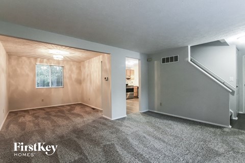 11567 CREEKSIDE Lane 4 Beds Apartment for Rent