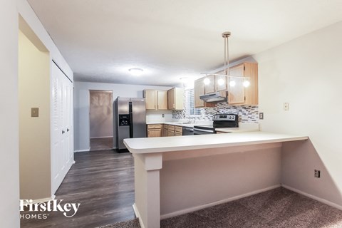 11567 CREEKSIDE Lane 4 Beds Apartment for Rent
