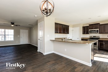 2625 Mcintosh Street 3 Beds House for Rent - Photo Gallery 4