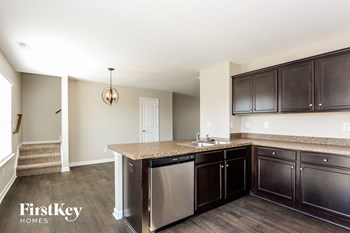 2625 Mcintosh Street 3 Beds House for Rent - Photo Gallery 6