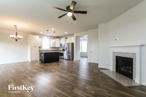 6924 Park Grove Boulevard 4 Beds Apartment for Rent
