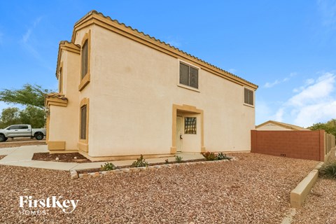 23768 W DESERT BLOOM Street 3 Beds Apartment for Rent