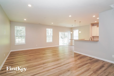 1687 Foudray Circle S 3 Beds Apartment for Rent