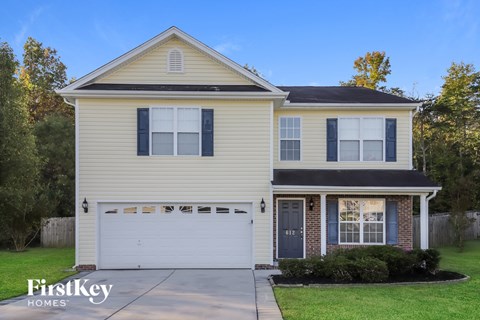 612 Brassfield Drive 4 Beds Apartment for Rent