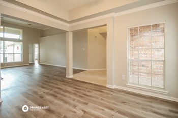 6810 Grapevine Trl 3 Beds House for Rent - Photo Gallery 3