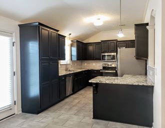 5161 Copse Drive 4 Beds Apartment for Rent
