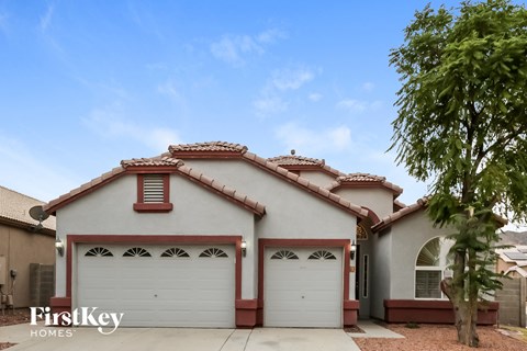 1027 W SAMANTHA WAY 3 Beds Apartment for Rent