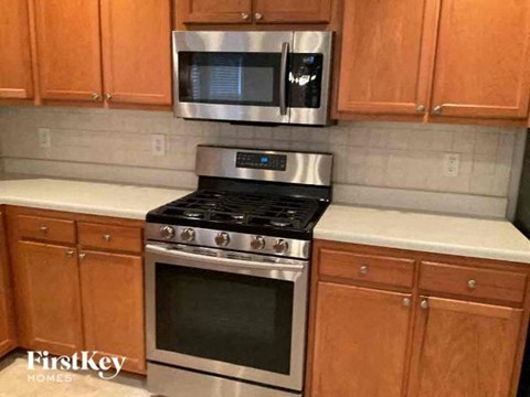40 Vincent Court 3 Beds Apartment for Rent
