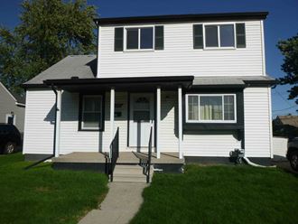 28070 O Neil 3 Beds Apartment for Rent