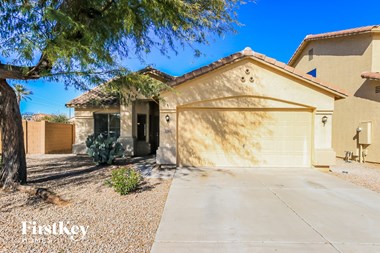 1282 W FRUIT TREE Lane 3 Beds Apartment for Rent