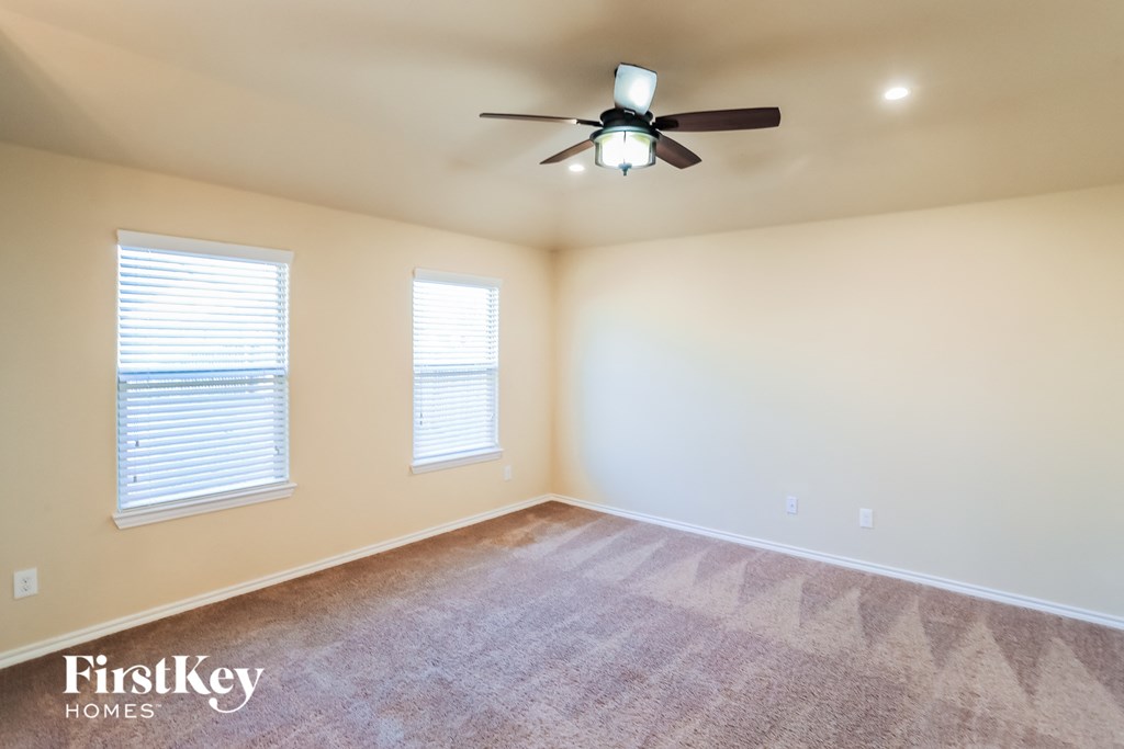 522 Canterbury Park Lane 4 Beds House for Rent - Photo Gallery 3