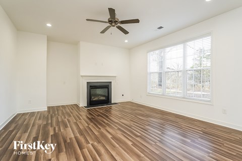 1816 Yarbrough Drive 4 Beds Apartment for Rent