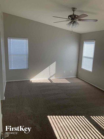 18545 W VOGEL Avenue 4 Beds House for Rent - Photo Gallery 15