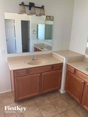 18545 W VOGEL Avenue 4 Beds House for Rent - Photo Gallery 19