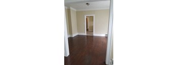 2 Bedrooms, 1 Bathroom