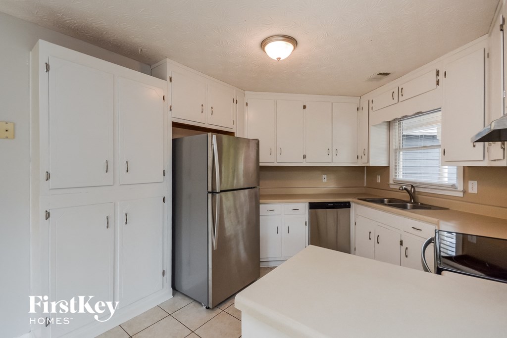 160 Creekstone Court 3 Beds House for Rent - Photo Gallery 6