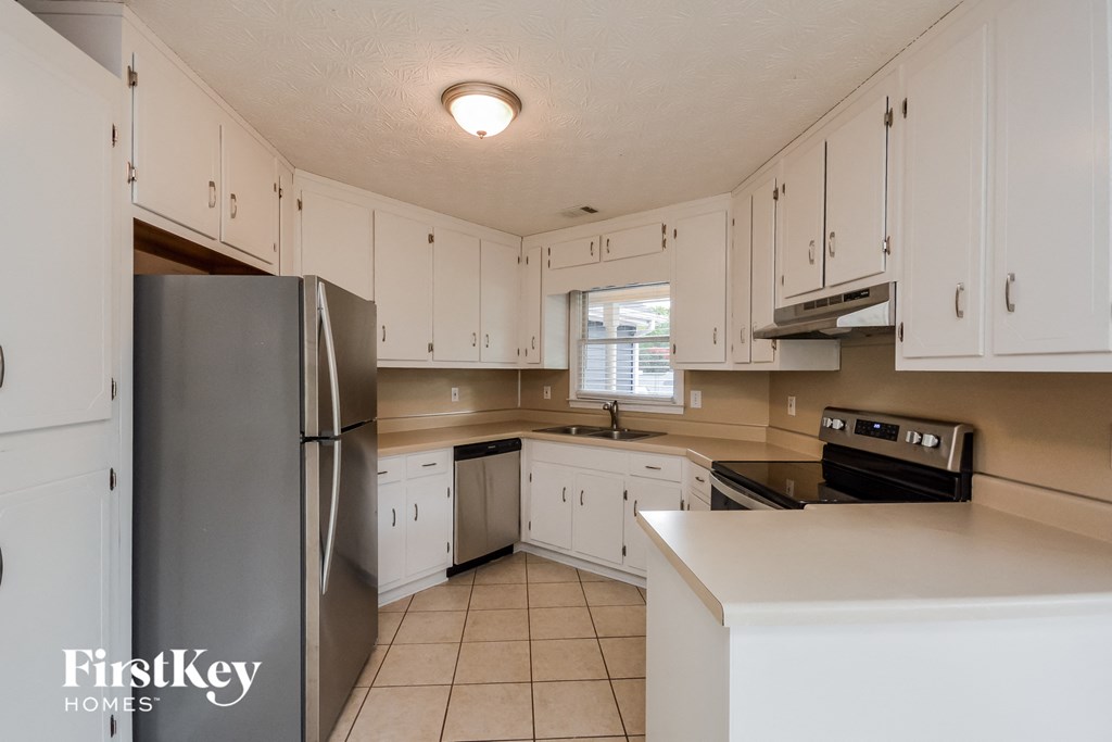 160 Creekstone Court 3 Beds House for Rent - Photo Gallery 7