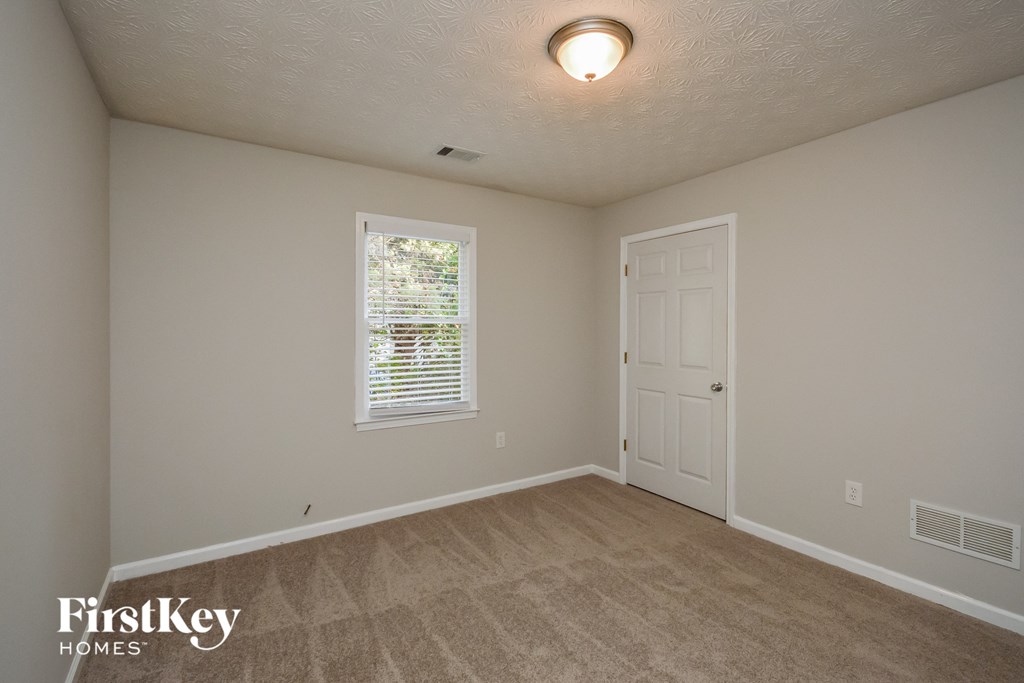 160 Creekstone Court 3 Beds House for Rent - Photo Gallery 13