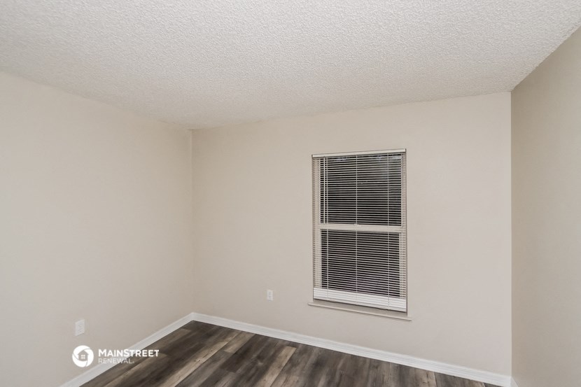 the spacious living room of our studio apartment at university heights apartments