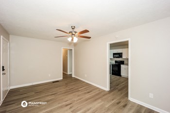 6670 Hoke Ct 3 Beds House for Rent - Photo Gallery 5