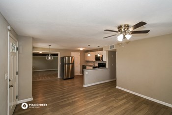 335 BONNLYN DR 3 Beds House for Rent - Photo Gallery 6