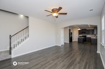 48 SUSIE CREEK WALK 4 Beds House for Rent - Photo Gallery 4