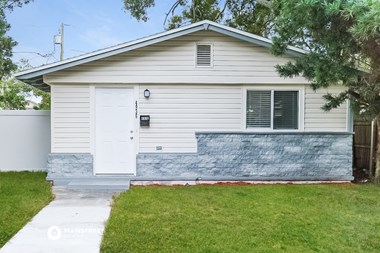 4936 5TH AVE N 3 Beds Apartment for Rent