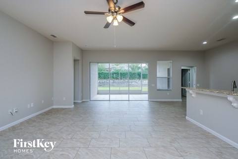 2018 HEARTLAND CIRCLE 4 Beds Apartment for Rent
