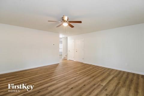 903 Newell Street 4 Beds Apartment for Rent