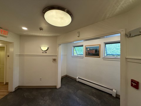 1465 State Street Studio Apartment for Rent