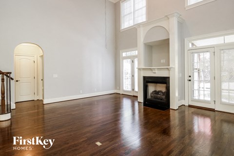 1304 Westminster Drive 4 Beds Apartment for Rent