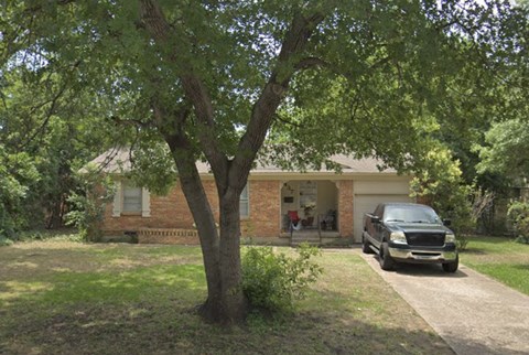 437 Vernet Street 3 Beds Apartment for Rent