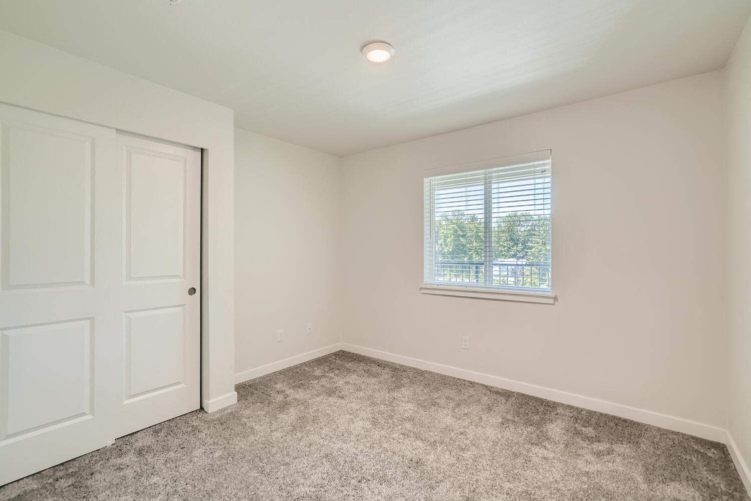 A Typical Bedroom at Huntington Place Apartments