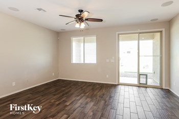 17774 W GRANITE VIEW Drive 3 Beds House for Rent - Photo Gallery 2