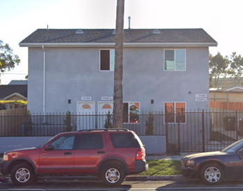 11164-11166.5 S Figueroa ST Studio Apartment for Rent