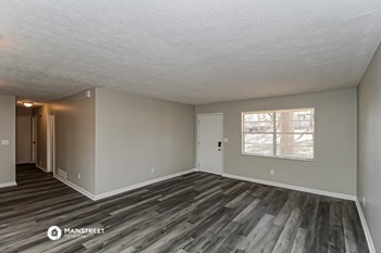 6040 ORCHARD RD 3 Beds House for Rent - Photo Gallery 3