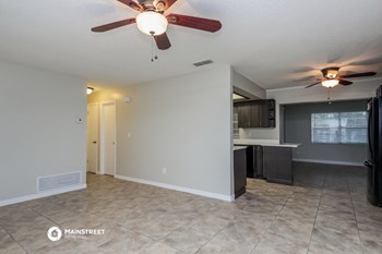 1051 Arden St 3 Beds House for Rent - Photo Gallery 4