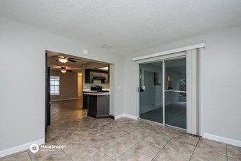 1051 Arden St 3 Beds House for Rent - Photo Gallery 6