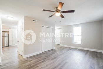 516 BARCLAY SQUARE CT 4 Beds House for Rent - Photo Gallery 5