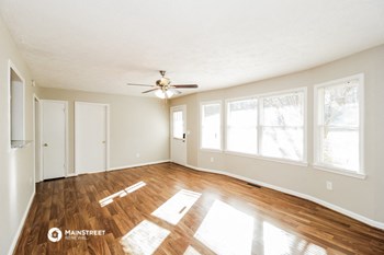 172 MARTY LANE 3 Beds House for Rent - Photo Gallery 4