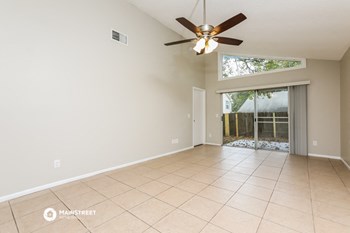 1239 PIN OAK DR 3 Beds House for Rent - Photo Gallery 3