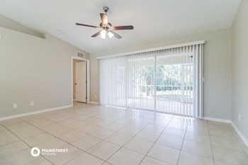 1235 Bayou St E 3 Beds House for Rent - Photo Gallery 3