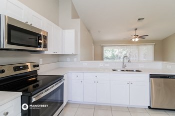 1235 Bayou St E 3 Beds House for Rent - Photo Gallery 6