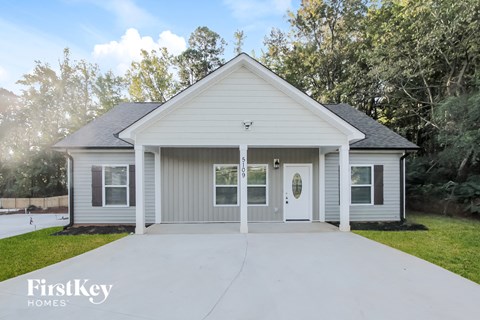 5109 Tuckaseegee Road 3 Beds Apartment for Rent