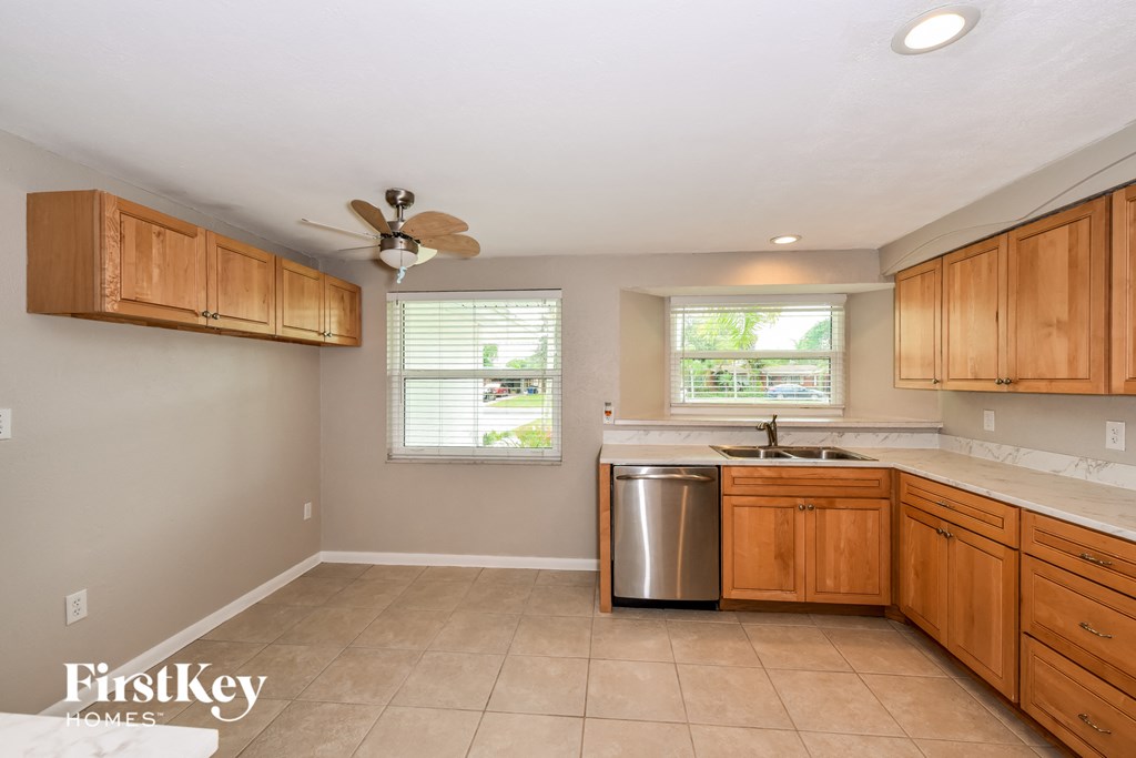 1419 Argyle Drive 3 Beds House for Rent - Photo Gallery 5